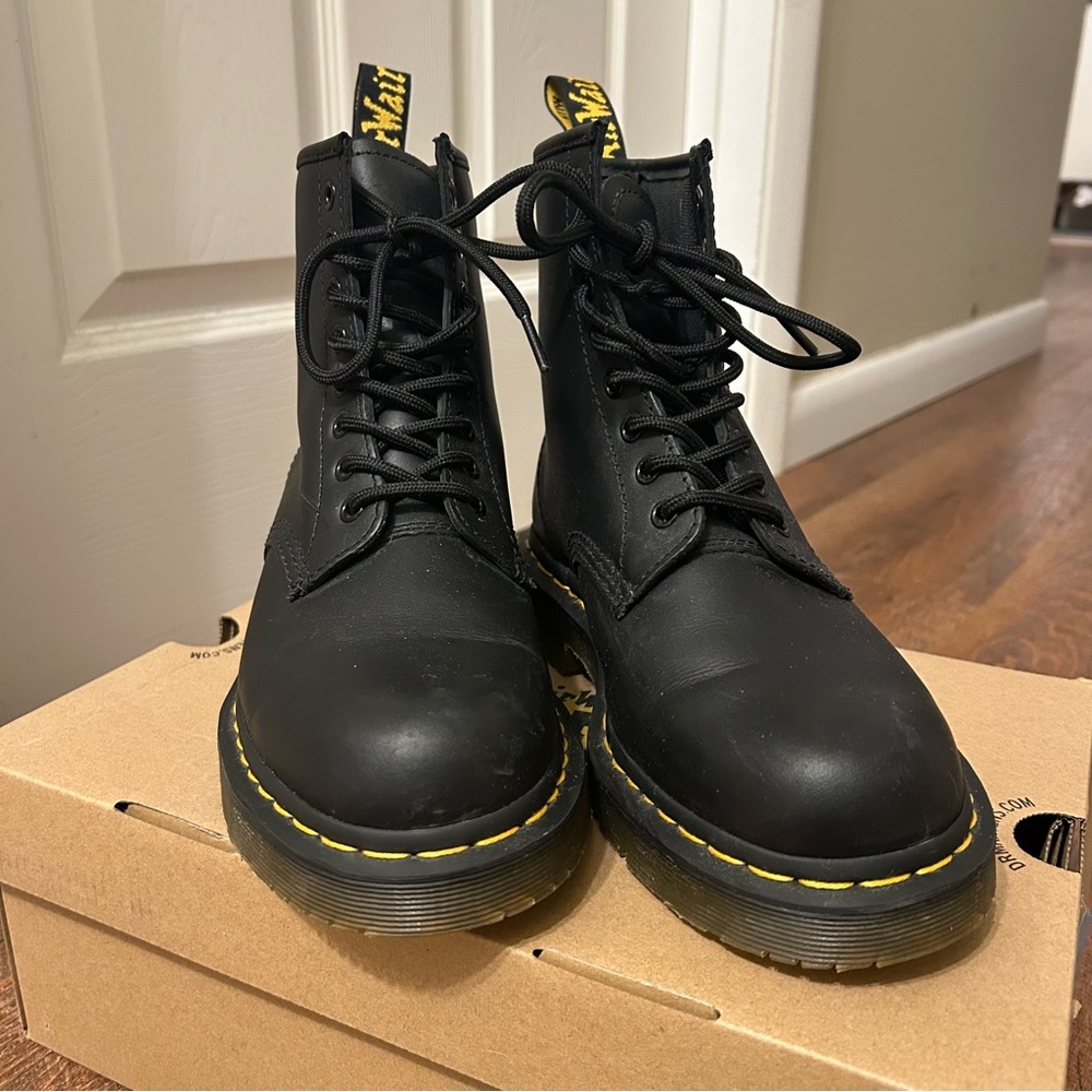Dr. Martens 1460 originals 8-eye, 6-inch work boots